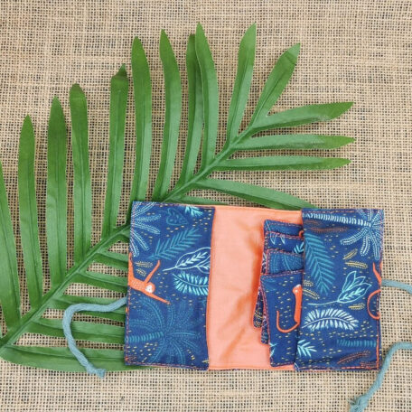 Pochette voyages lingettes Jungle 4 vu ouverte lingettes intérieur